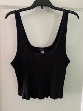 Old Navy Black Ribbed Cropped Tank Top